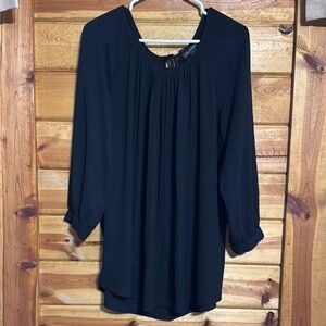 A Pea in the Pod Black Blouse